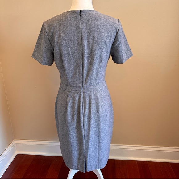 Banana Republic Gray Short Sleeve Wool Blend Dress Size 6 - Picture 4 of 7